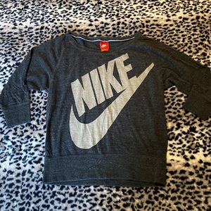 ⭐️5/$10⭐️Nike Tee
